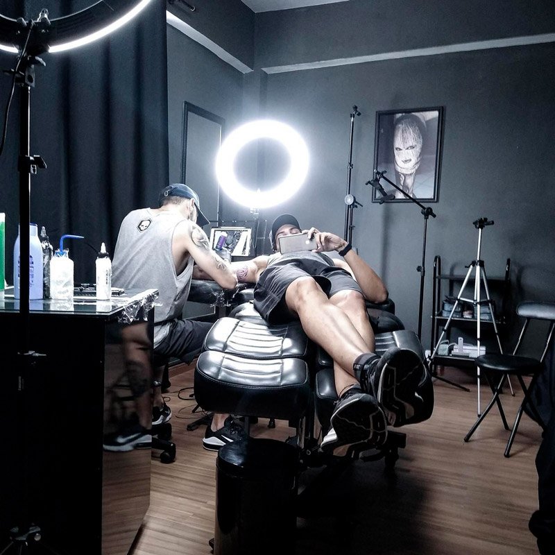 Interior do studio Chris Tattoo
